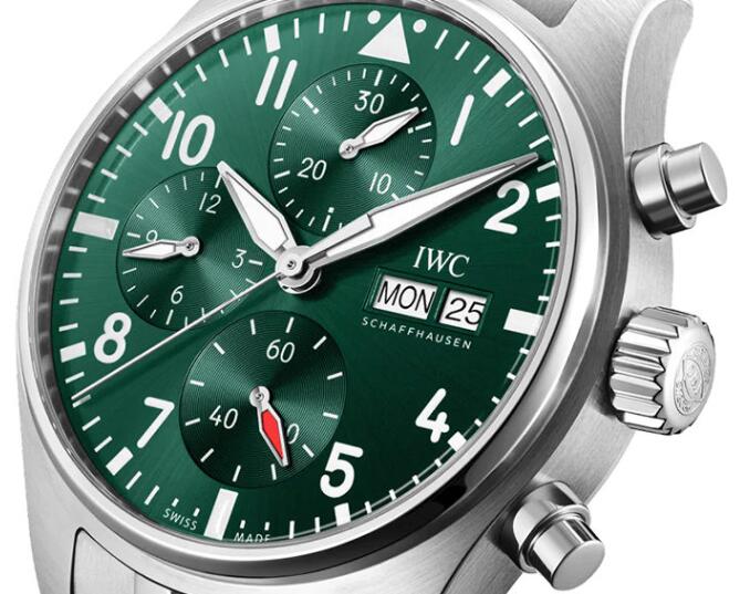 Replica IWC Schaffhausen Pilot’s Watch Automatic 41 Green Dial Chronograph Review 2